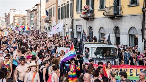 incontro gay pistoia|Associazione Gay a Pistoia